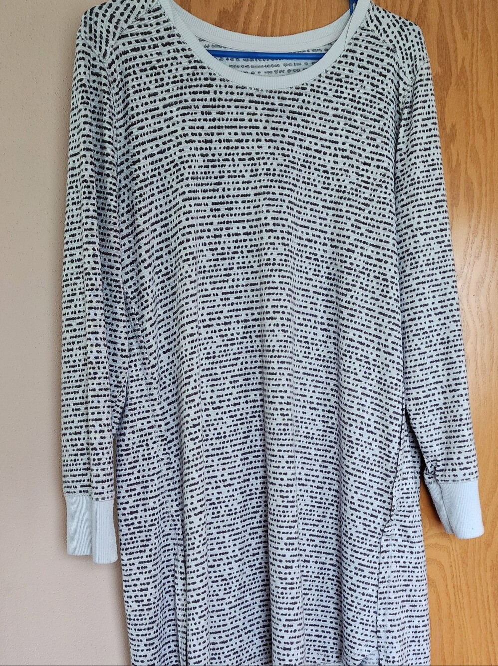 Women's Light Gray Patterned Long-Sleeve Sweater